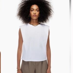Aritzia Babaton Shoulder Pad Muscle Tee 2XS